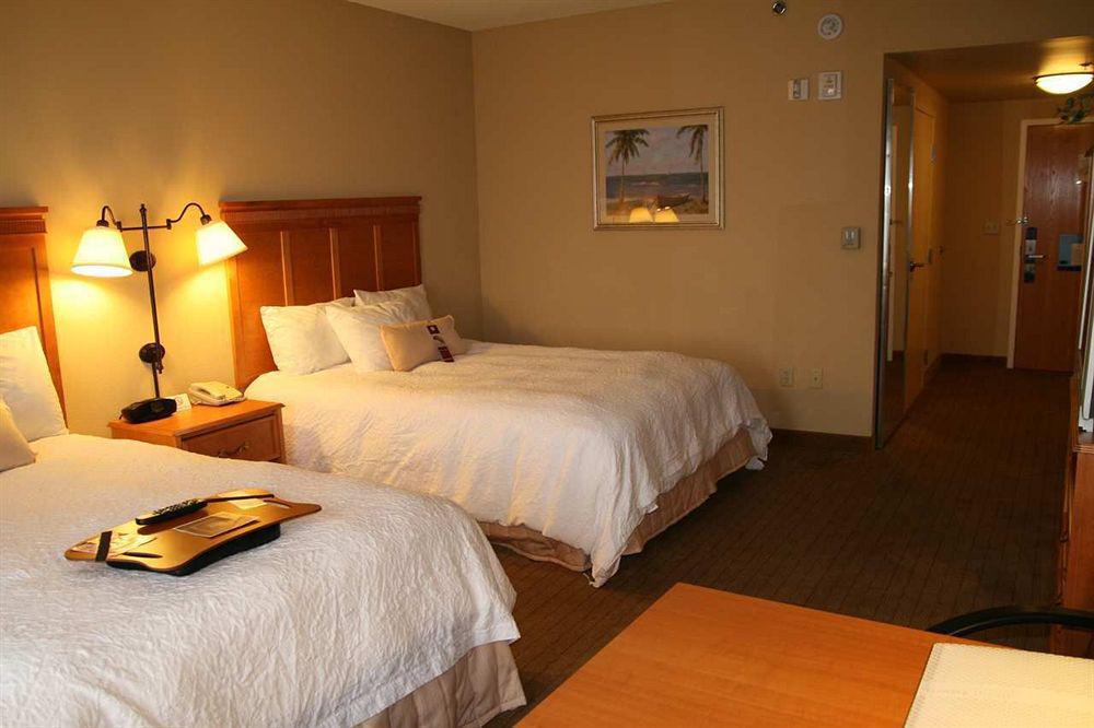 Seffner Hampton Inn & Suites Tampa-East/Casino/Fairgrounds חדר תמונה