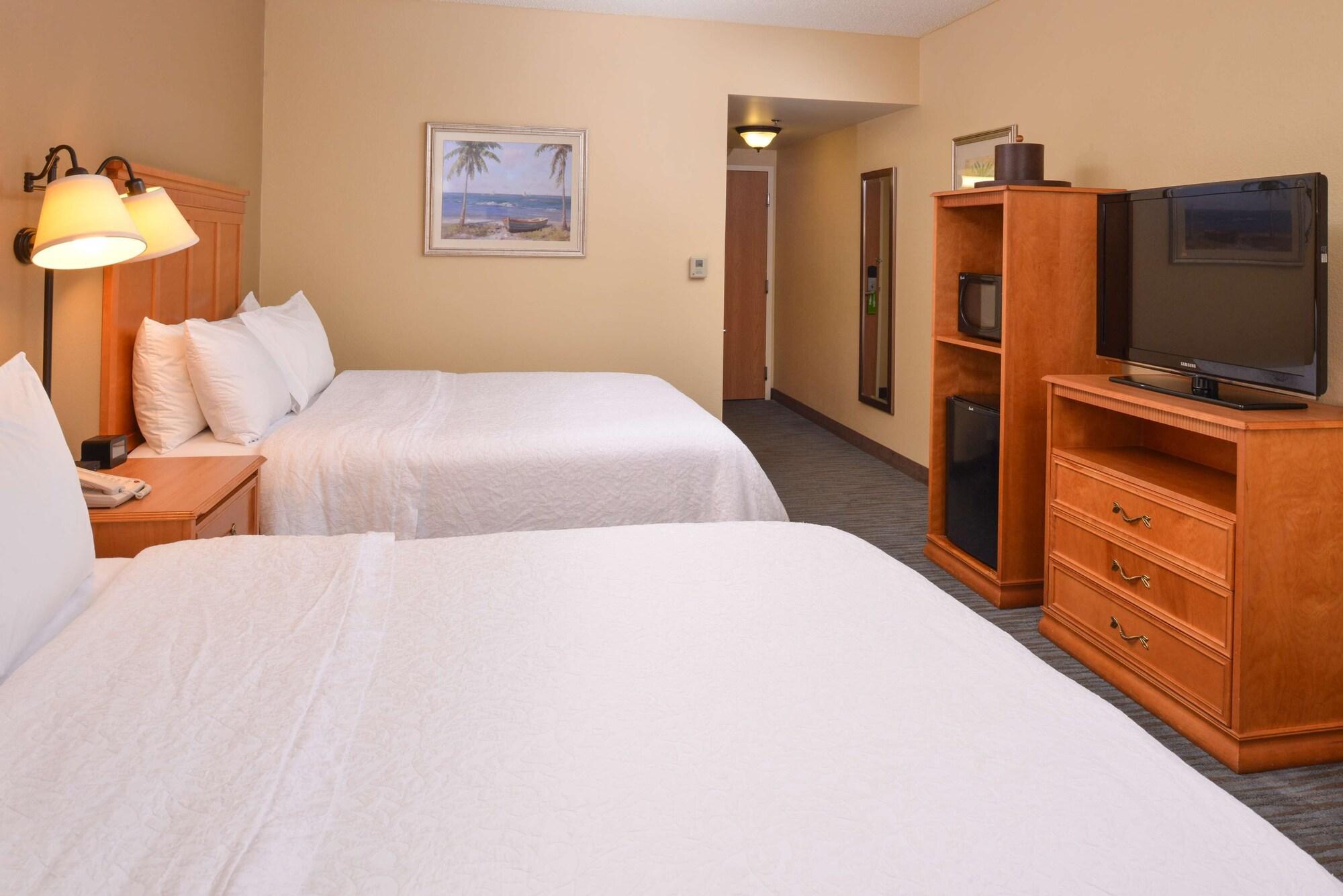 Seffner Hampton Inn & Suites Tampa East Casino Area מראה חיצוני תמונה