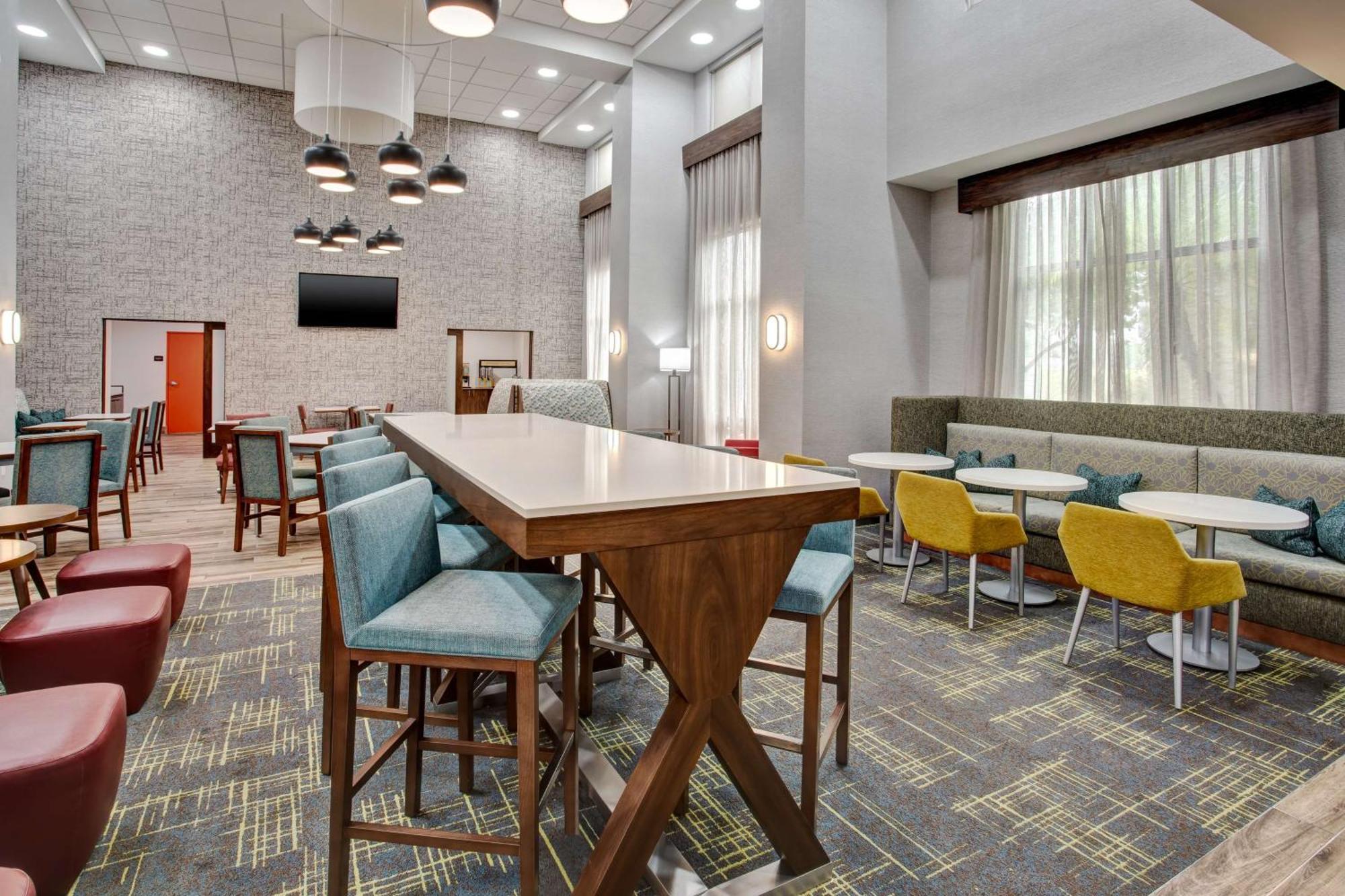 Seffner Hampton Inn & Suites Tampa East Casino Area מראה חיצוני תמונה