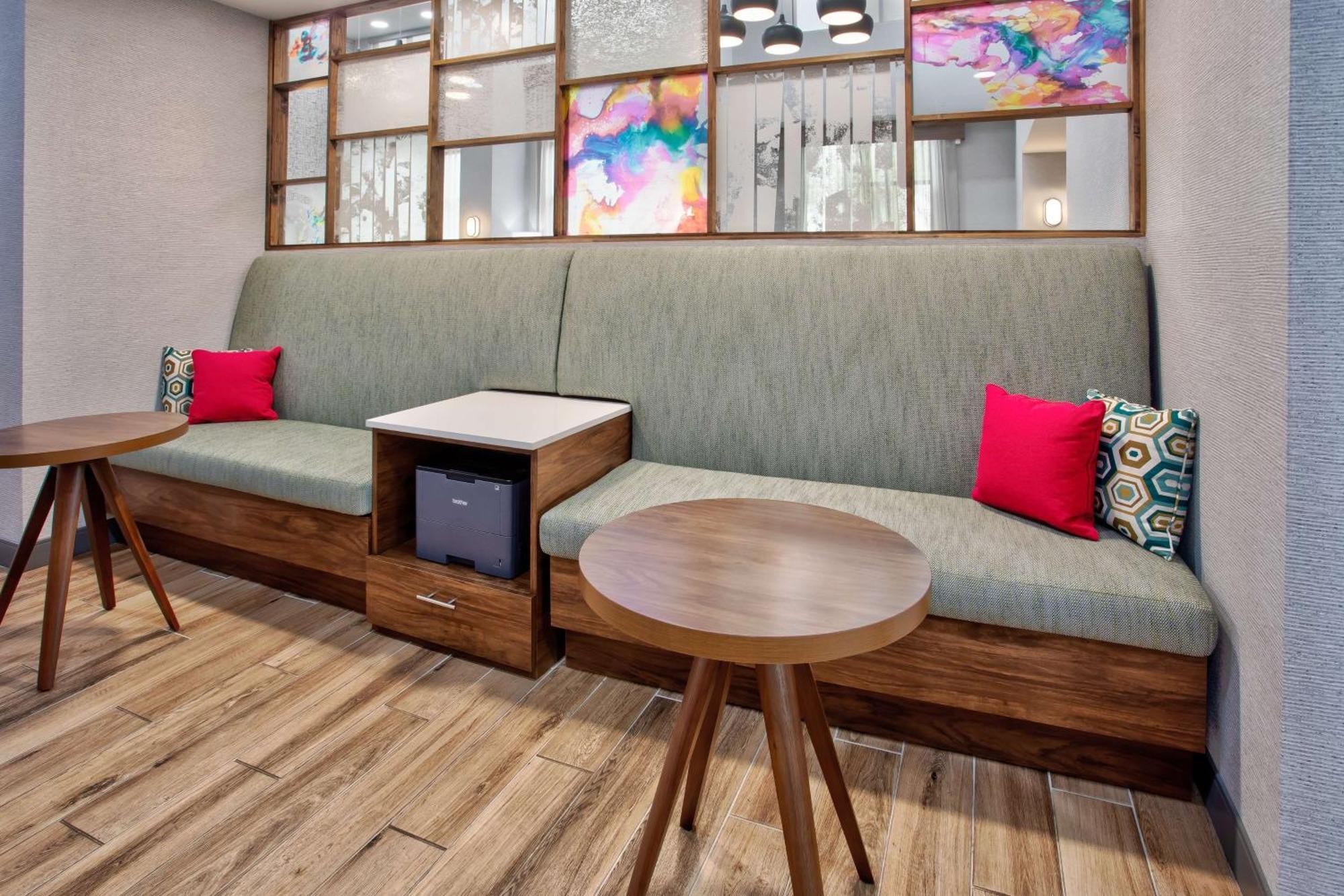 Seffner Hampton Inn & Suites Tampa East Casino Area מראה חיצוני תמונה
